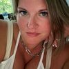 angieyarbrou222